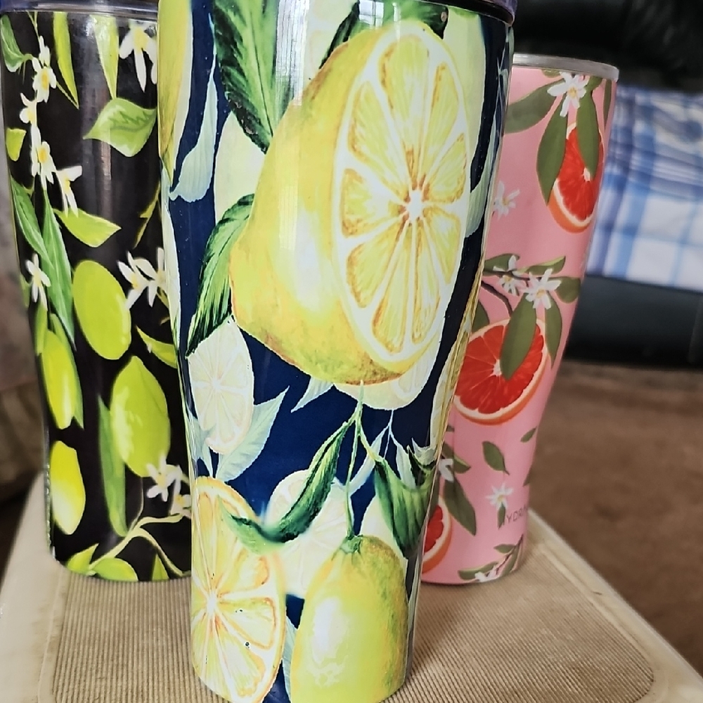 Vibrant Citrus Design Tumbler Set